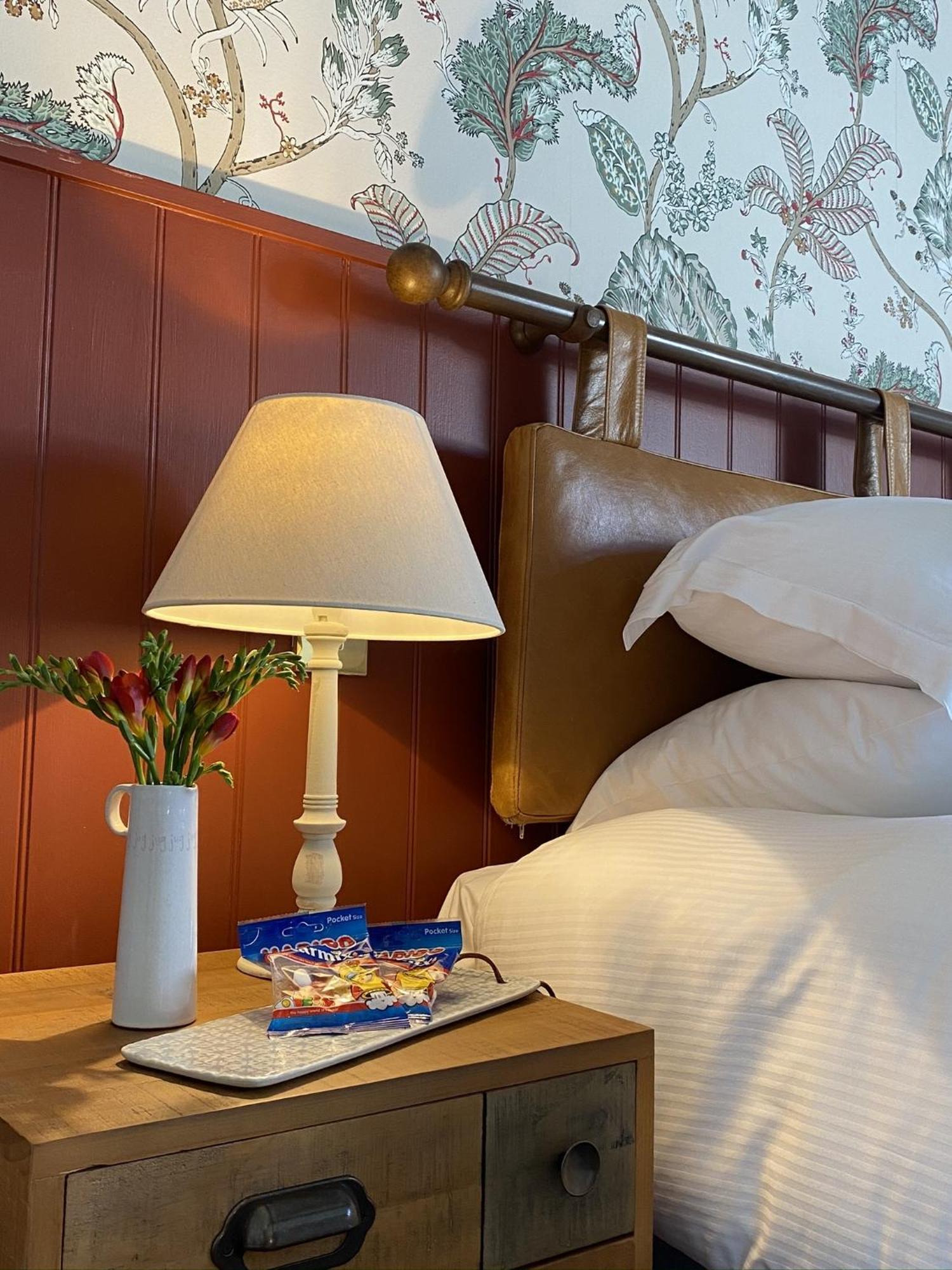 The Countryman Inn Wool Bagian luar foto